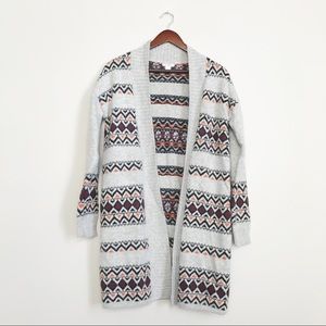 Caslon: cozy long sweater - grey / Aztec pattern